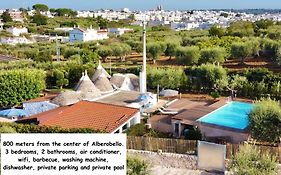 Trullo Il Carrubo